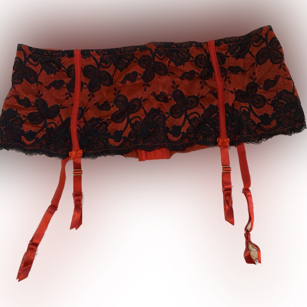 Sexy garter belt